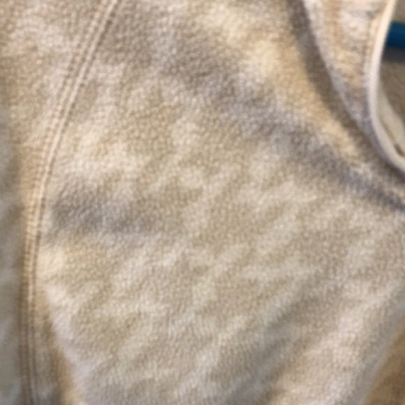Columbia size large pullover - Picture 2 of 5